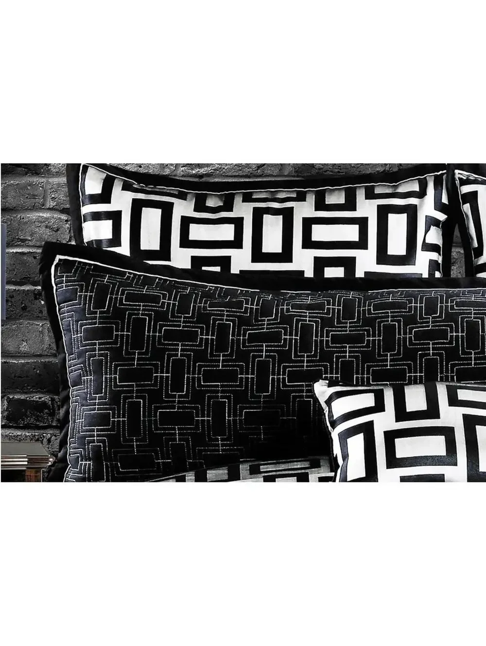 $169 Luxury Bedding King 5 Piece Comforter Set Gray/Black